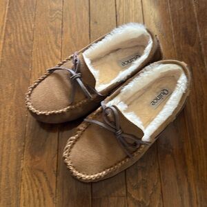 Quince Australian shearing moccasin slipper pecan size 8